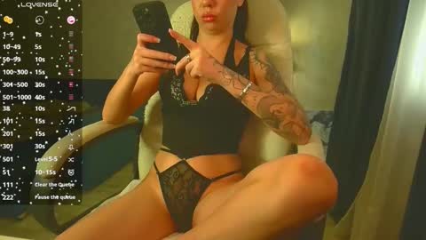 Ilona online show from 12.20.25