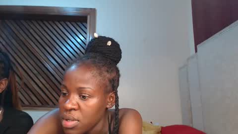 pixie online show from 03.03.25