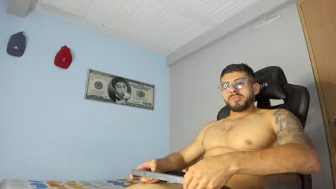 Snapshot of _poseidon1_ chatting on 12.03.24 Poseidon online show from 12.03.24