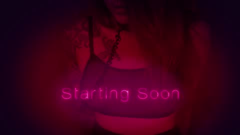 Snapshot of _private_person_ chatting on 10.12.25 HADLY today day-off see u online 0112 online show from 10.12.25