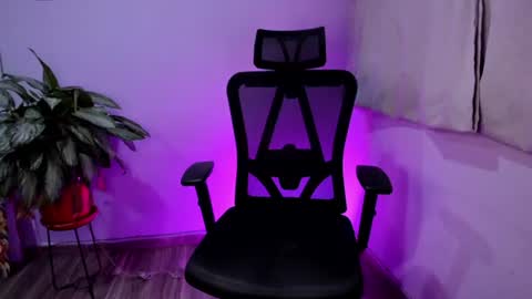 Cherr online show from 06.12.26