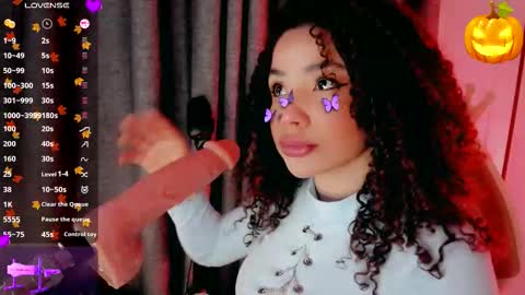 Kate evhans online show from 11.02.25