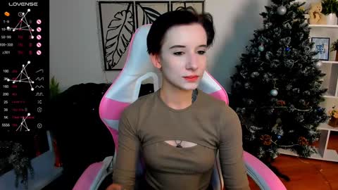 Snapshot of _rein_ramm chatting on 12.17.24 Rein online show from 12.17.24