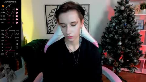 Snapshot of _rein_ramm chatting on 12.23.24 Rein online show from 12.23.24