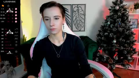 Snapshot of _rein_ramm chatting on 12.24.24 Rein online show from 12.24.24