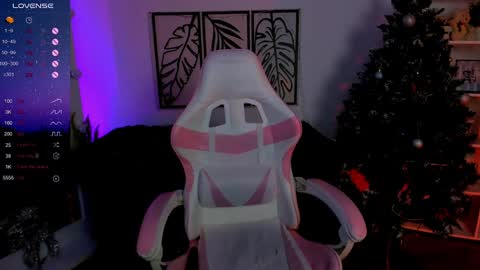 Snapshot of _rein_ramm chatting on 12.27.24 Rein online show from 12.27.24