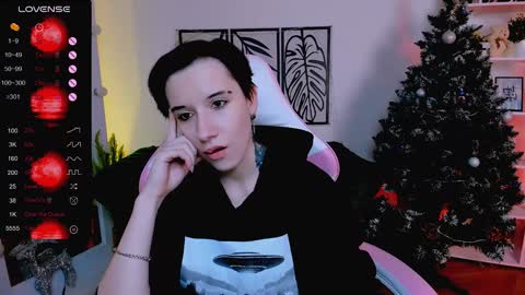 Snapshot of _rein_ramm chatting on 01.13.25 Rein online show from 01.13.25