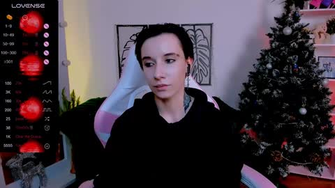 Snapshot of _rein_ramm chatting on 01.14.25 Rein online show from 01.14.25