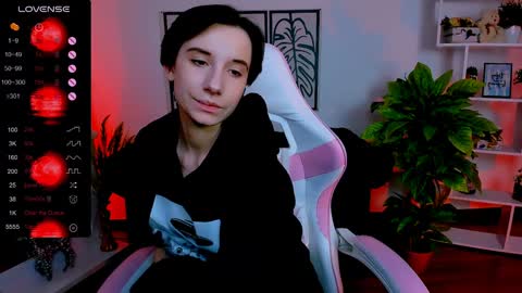 Snapshot of _rein_ramm chatting on 01.25.25 Rein online show from 01.25.25