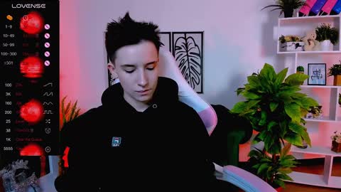 Snapshot of _rein_ramm chatting on 01.27.25 Rein online show from 01.27.25