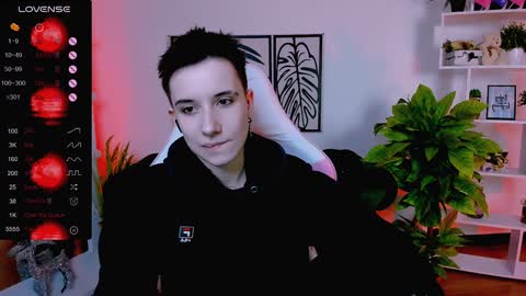 Snapshot of _rein_ramm chatting on 01.29.25 Rein online show from 01.29.25