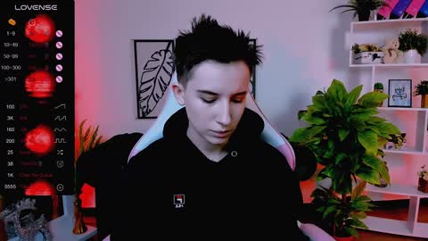 Snapshot of _rein_ramm chatting on 01.29.25 Rein online show from 01.29.25