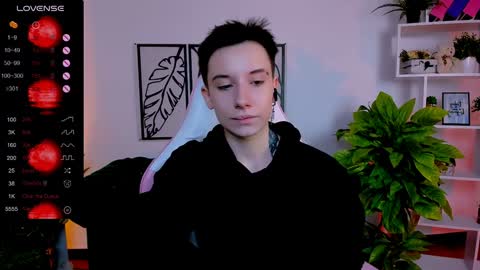 Snapshot of _rein_ramm chatting on 01.31.25 Rein online show from 01.31.25