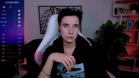 Snapshot of _rein_ramm chatting on 02.03.25 Rein online show from 02.03.25