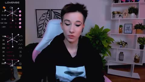Snapshot of _rein_ramm chatting on 02.10.25 Rein online show from 02.10.25