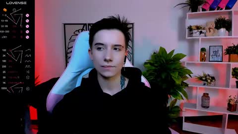 Snapshot of _rein_ramm chatting on 02.15.25 Rein online show from 02.15.25