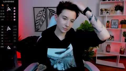 Snapshot of _rein_ramm chatting on 02.25.25 Rein online show from 02.25.25