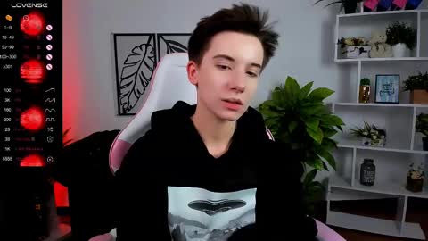Snapshot of _rein_ramm chatting on 03.04.25 Rein online show from 03.04.25