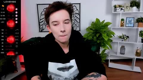 Snapshot of _rein_ramm chatting on 03.05.25 Rein online show from 03.05.25