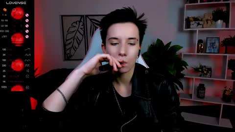 Snapshot of _rein_ramm chatting on 03.06.25 Rein online show from 03.06.25