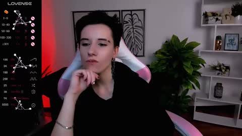 Snapshot of _rein_ramm chatting on 03.11.25 Rein online show from 03.11.25