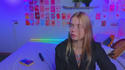 LISSAPVT IS OPEN online show from 02.06.25