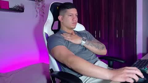 Roberto online show from 10.22.25