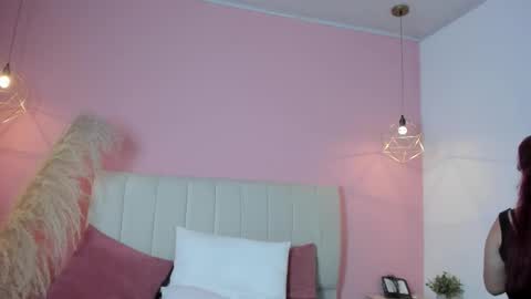 _ruby_red online show from 10.31.25