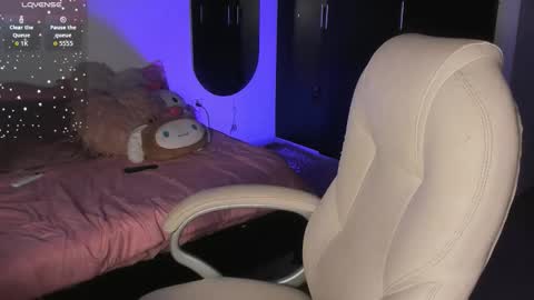   online show from 12.20.25