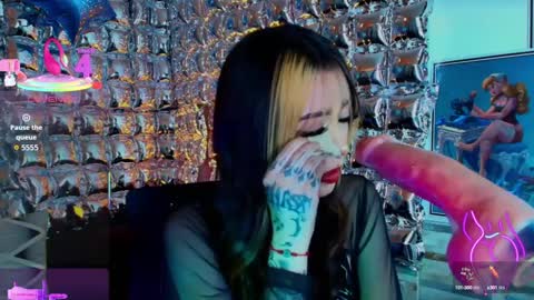 Zacura online show from 09.19.25