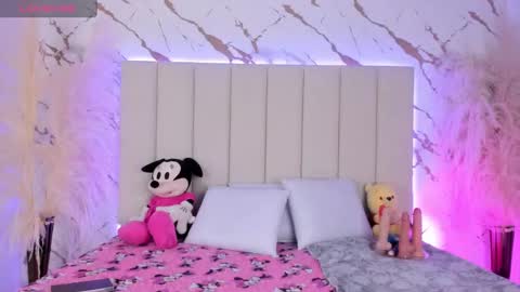 Snapshot of _samara_conner chatting on 09.11.25 Samara online show from 09.11.25