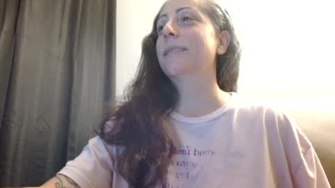 Snapshot of _sara_lynn_ chatting on 08.02.26 Sara Lynn online show from 08.02.26