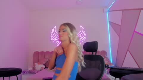 Scarlett online show from 12.21.24