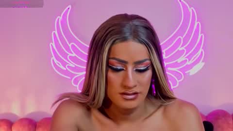 Scarlett online show from 09.17.25