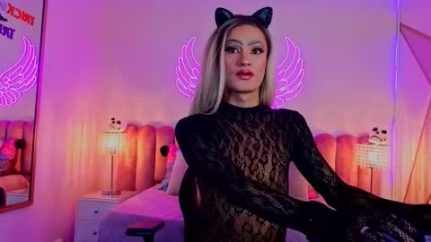 Scarlett online show from 10.20.25