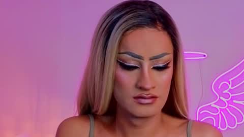 Scarlett online show from 10.22.25