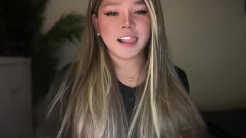 Snapshot of _seductive_jane chatting on 05.24.26 ENAJ online show from 05.24.26