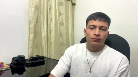 Snapshot of _sexy_jack chatting on 01.18.25 Juan Pablo-independent model online show from 01.18.25