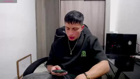 Snapshot of _sexy_jack chatting on 01.21.25 Juan Pablo-independent model online show from 01.21.25