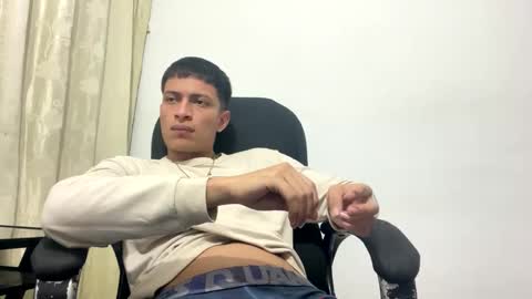 Snapshot of _sexy_jack chatting on 02.25.25 Juan Pablo-independent model online show from 02.25.25