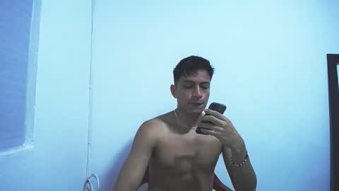 Juan Pablo-independent model online show from 12.17.25