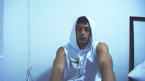 Juan Pablo-independent model online show from 12.18.25