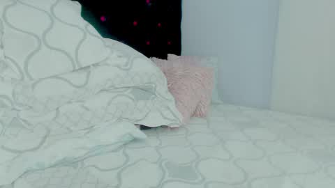 Snapshot of _sexyalexa chatting on 09.29.25 Alexa online show from 09.29.25