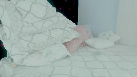 Snapshot of _sexyalexa chatting on 10.11.25 Alexa online show from 10.11.25