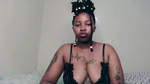 _sexysquirter online show from 11.15.25