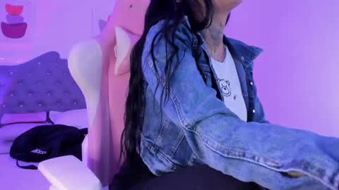 Snapshot of _sharloth chatting on 09.26.25 Sharlot online show from 09.26.25