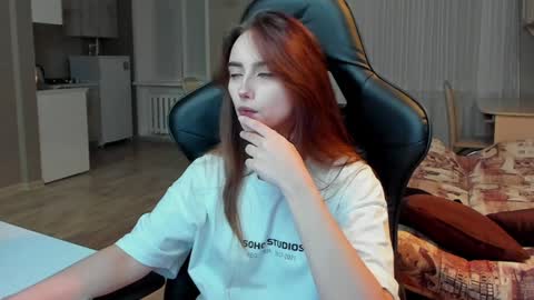 Snapshot of _silverdream chatting on 02.03.25 _silverdream online show from 02.03.25