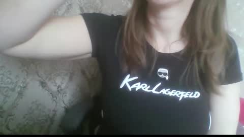 Snapshot of _sladkiegubki_ chatting on 02.19.26 _sladkiegubki_ online show from 02.19.26