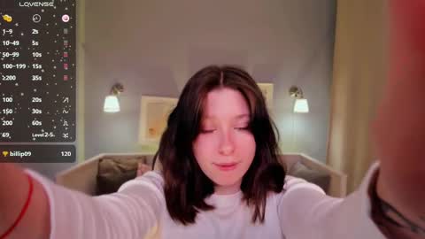 Sofi  Follow me  online show from 03.09.25