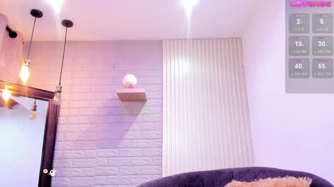    640  200   online show from 01.15.25